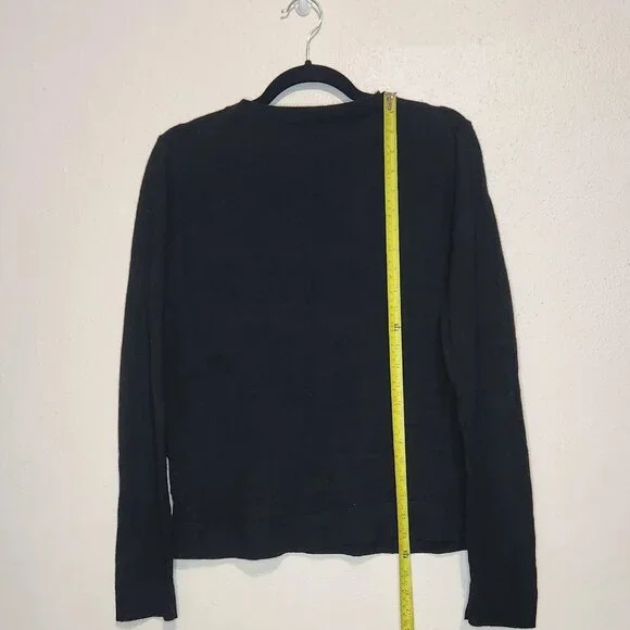 Banana Republic Black Sweater With Print Size Medium - Picture 6 of 6